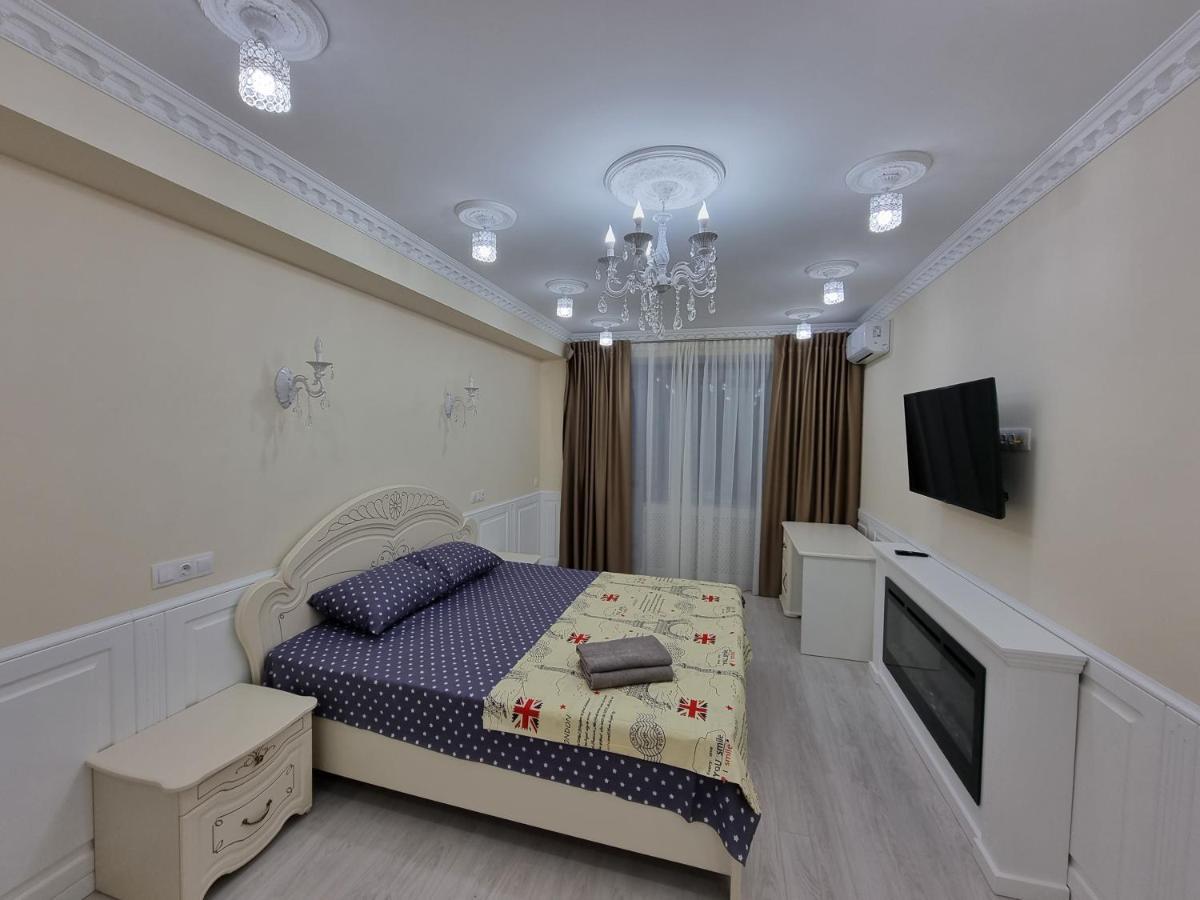 Business Class Apartments In The City Center Кишинёв Экстерьер фото