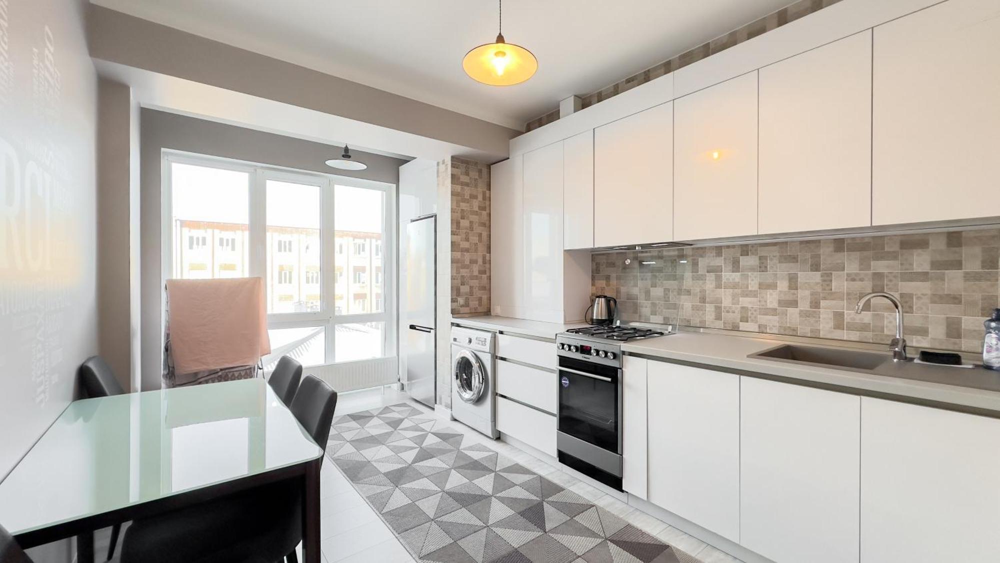 Business Class Apartments In The City Center Кишинёв Экстерьер фото